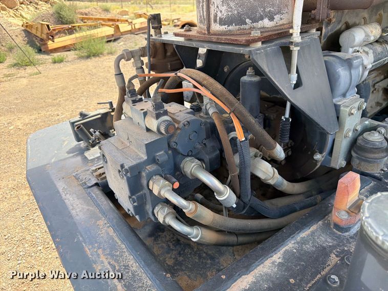 image for item FK4598 2000 Bomag BW213 D-3 single drum roller