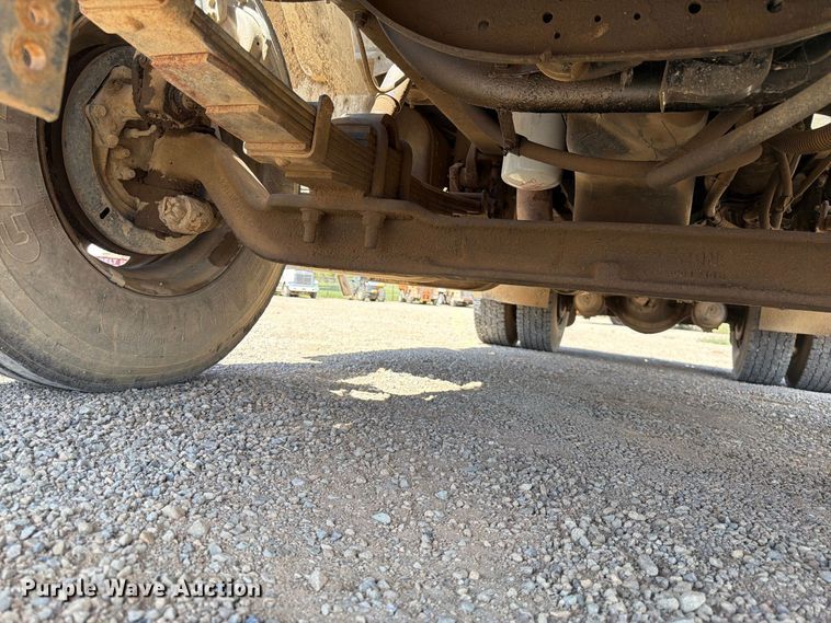 image for item FK4599 1999 International 4900 flatbed truck