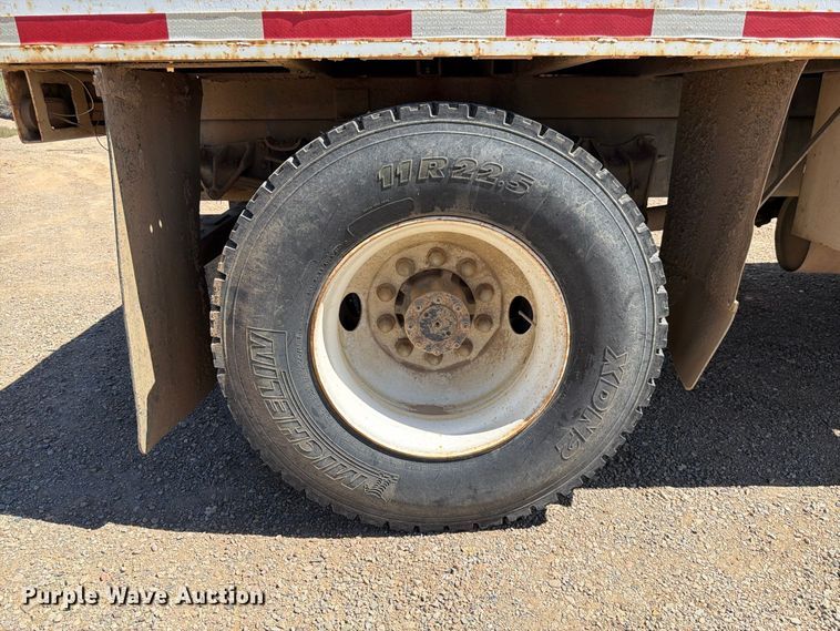 image for item FK4599 1999 International 4900 flatbed truck