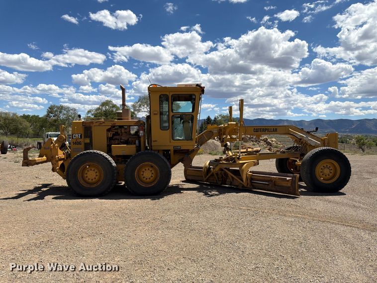 image for item FK4600 1992 Caterpillar 140G motor grader