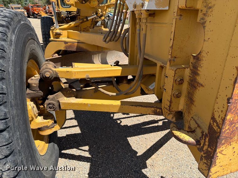 image for item FK4600 1992 Caterpillar 140G motor grader