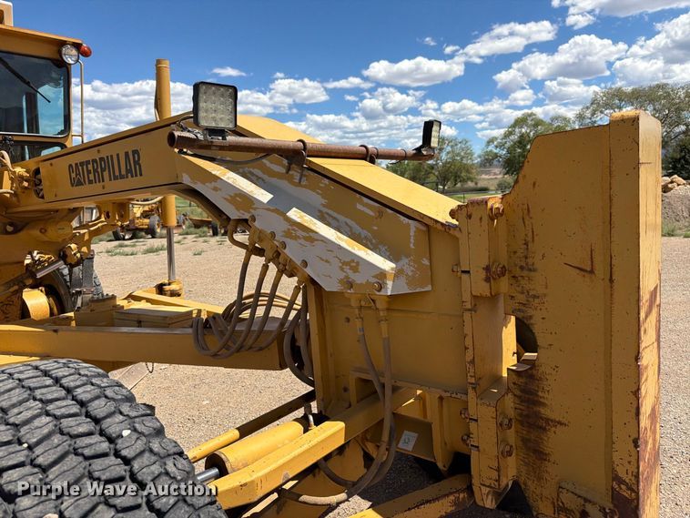 image for item FK4600 1992 Caterpillar 140G motor grader
