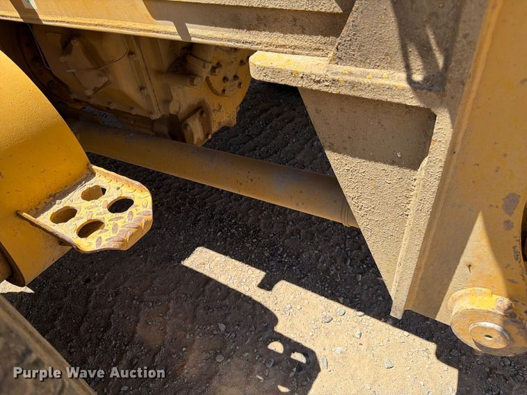 image for item FK4600 1992 Caterpillar 140G motor grader