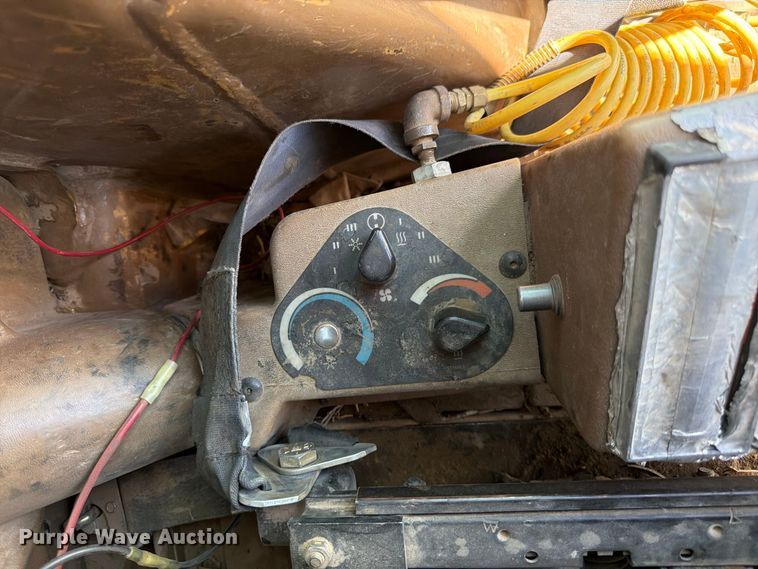 image for item FK4600 1992 Caterpillar 140G motor grader