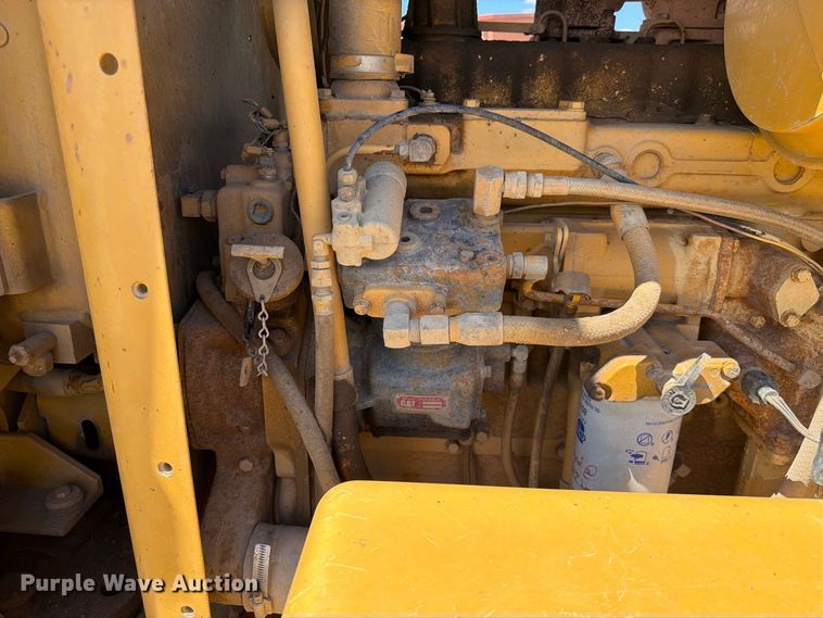 image for item FK4600 1992 Caterpillar 140G motor grader