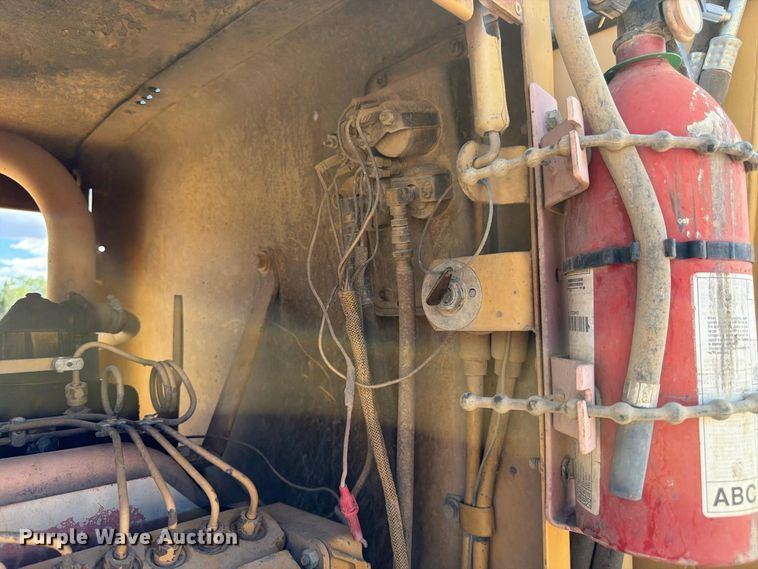 image for item FK4600 1992 Caterpillar 140G motor grader