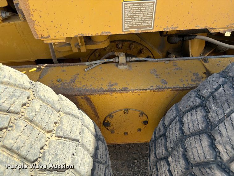 image for item FK4600 1992 Caterpillar 140G motor grader