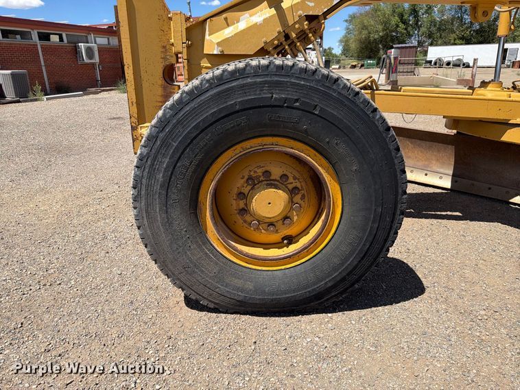 image for item FK4600 1992 Caterpillar 140G motor grader