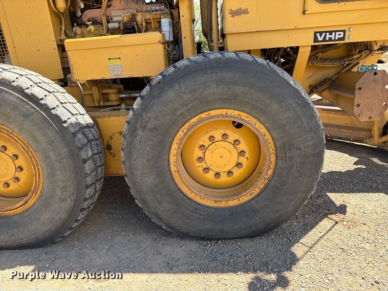 image for item FK4600 1992 Caterpillar 140G motor grader