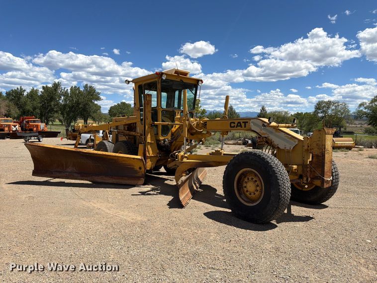 image for item FK4601 1989 Caterpillar 140G motor grader
