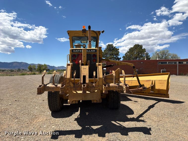 image for item FK4601 1989 Caterpillar 140G motor grader