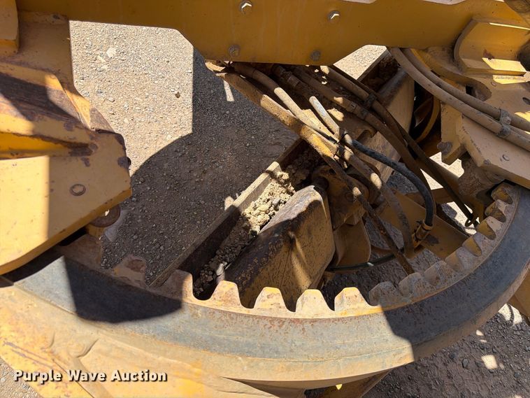 image for item FK4601 1989 Caterpillar 140G motor grader