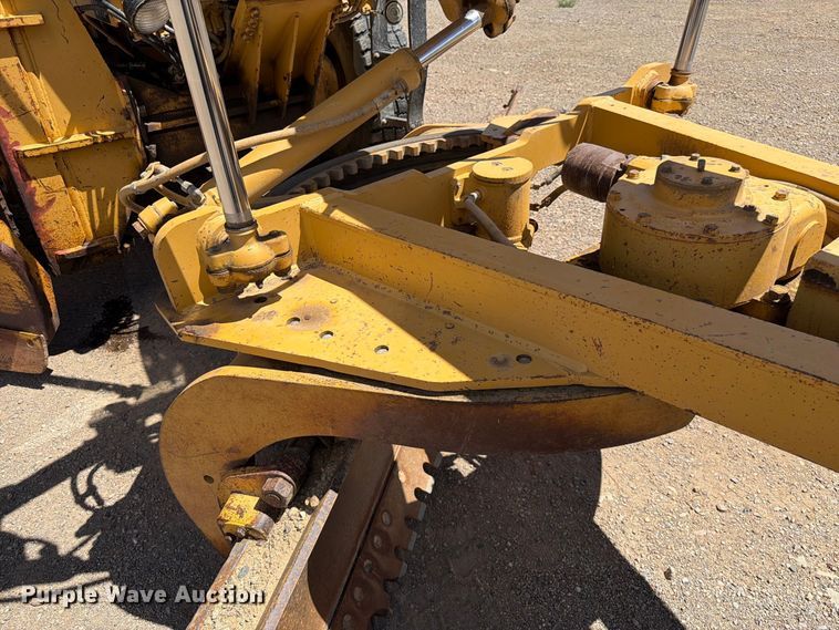 image for item FK4601 1989 Caterpillar 140G motor grader