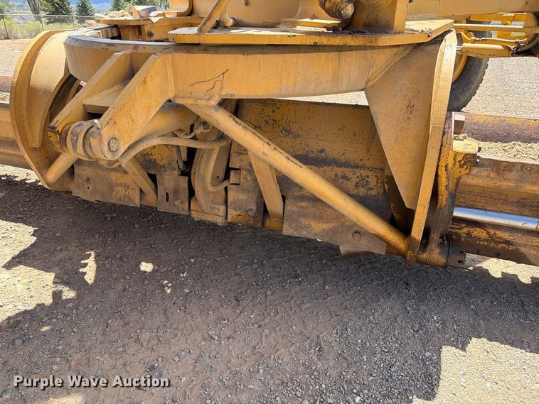 image for item FK4601 1989 Caterpillar 140G motor grader