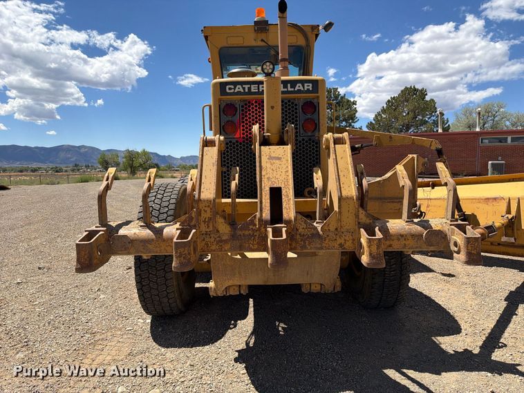 image for item FK4601 1989 Caterpillar 140G motor grader