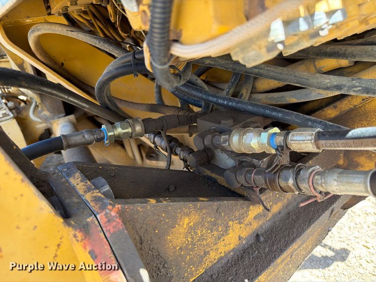 image for item FK4601 1989 Caterpillar 140G motor grader