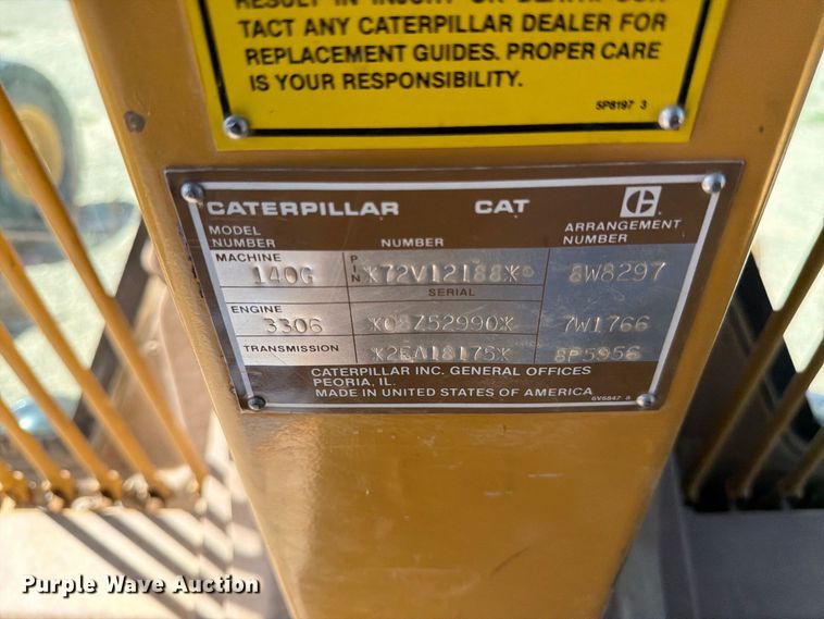 image for item FK4601 1989 Caterpillar 140G motor grader