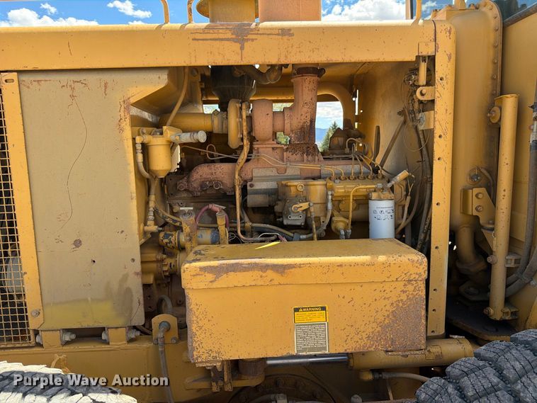 image for item FK4601 1989 Caterpillar 140G motor grader