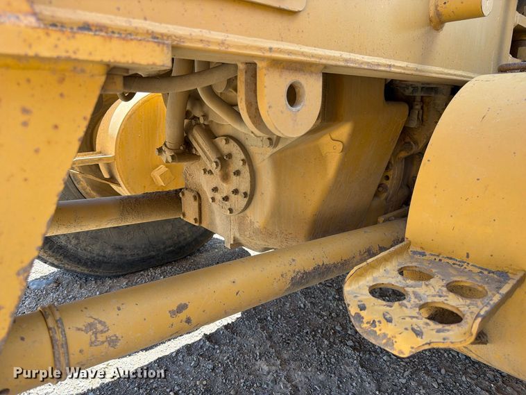 image for item FK4601 1989 Caterpillar 140G motor grader