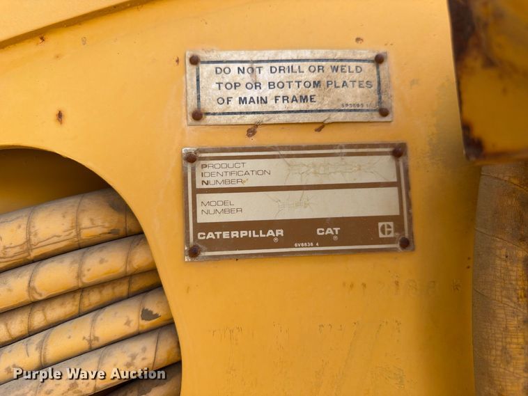 image for item FK4601 1989 Caterpillar 140G motor grader