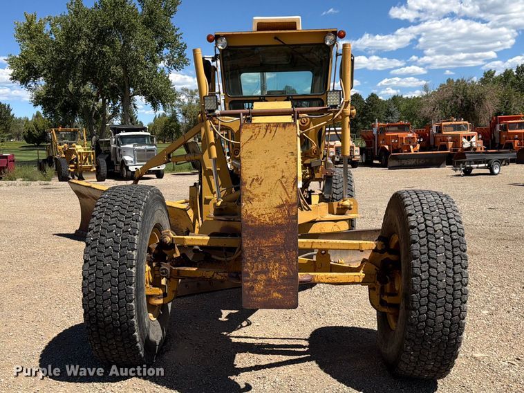 image for item FK4602 1989 Caterpillar 140G motor grader