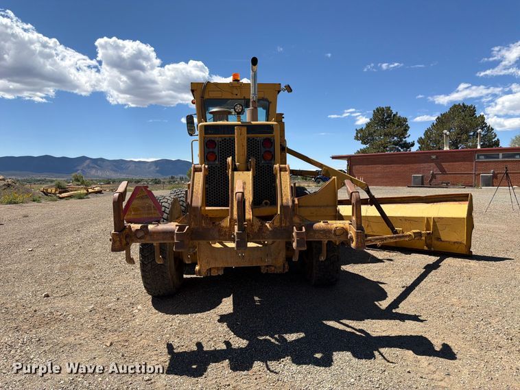 image for item FK4602 1989 Caterpillar 140G motor grader