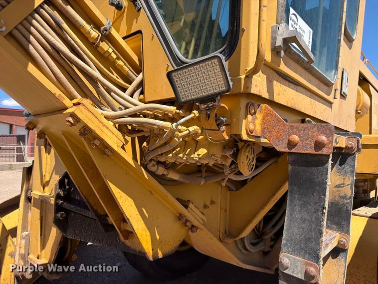 image for item FK4602 1989 Caterpillar 140G motor grader