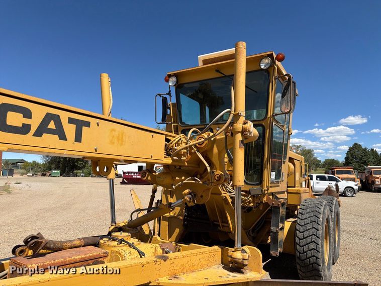 image for item FK4602 1989 Caterpillar 140G motor grader