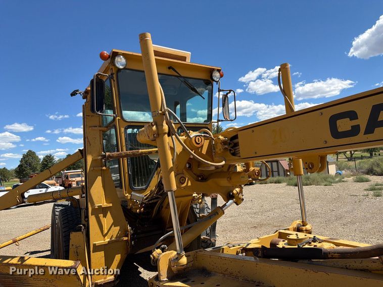 image for item FK4602 1989 Caterpillar 140G motor grader