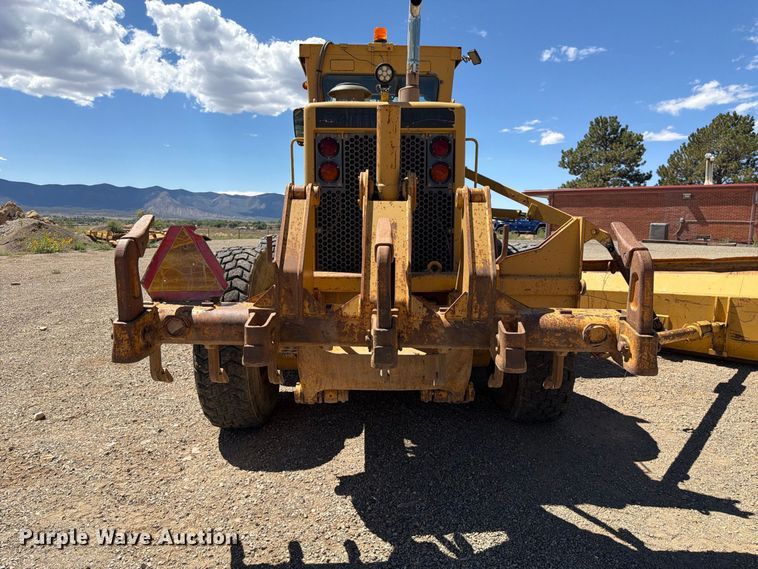 image for item FK4602 1989 Caterpillar 140G motor grader
