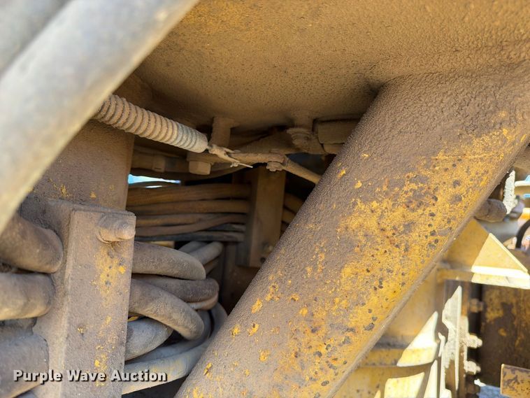 image for item FK4602 1989 Caterpillar 140G motor grader