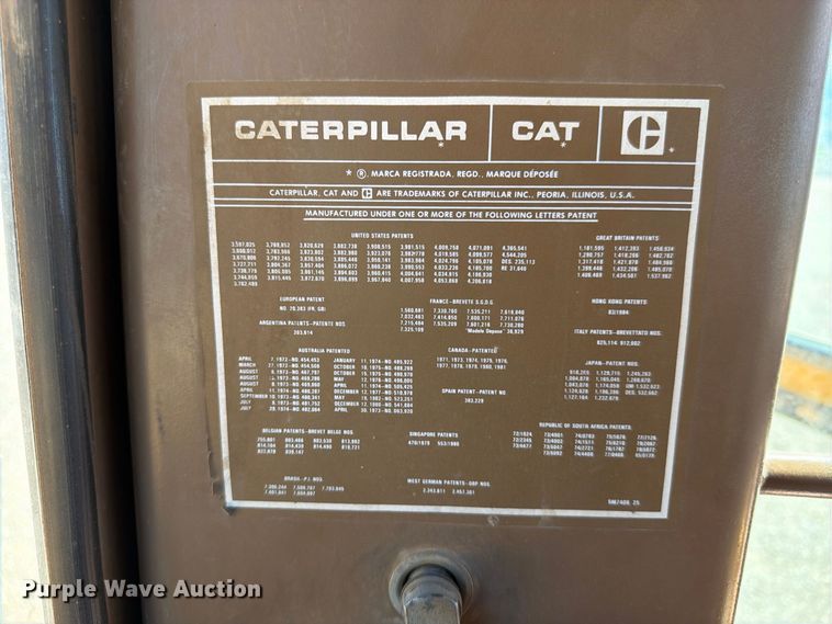 image for item FK4602 1989 Caterpillar 140G motor grader