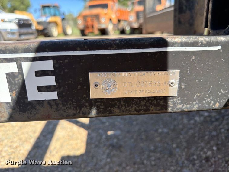 image for item FK4604 2006 Haulrite utility trailer