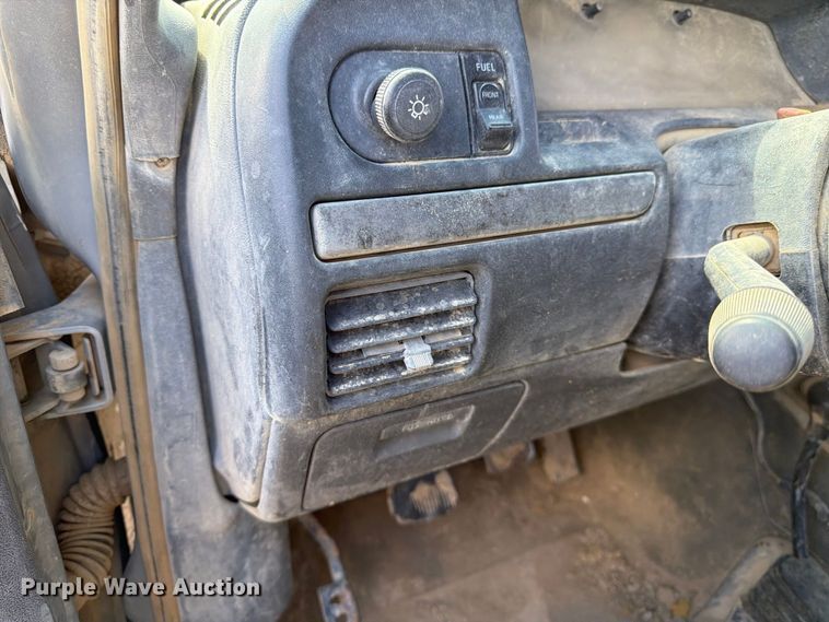 image for item FK4605 1993 Ford F350 Crew Cab pickup truck