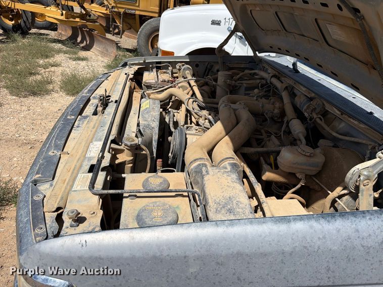 image for item FK4605 1993 Ford F350 Crew Cab pickup truck