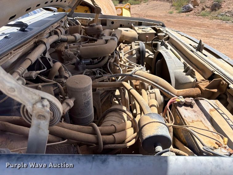 image for item FK4605 1993 Ford F350 Crew Cab pickup truck