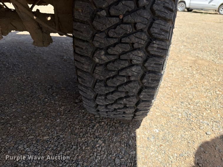 image for item FK4605 1993 Ford F350 Crew Cab pickup truck