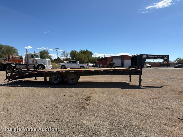 image for item FK4606 2003 Featherlite 5595 equipment trailer
