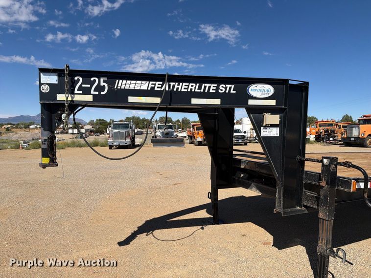 image for item FK4606 2003 Featherlite 5595 equipment trailer