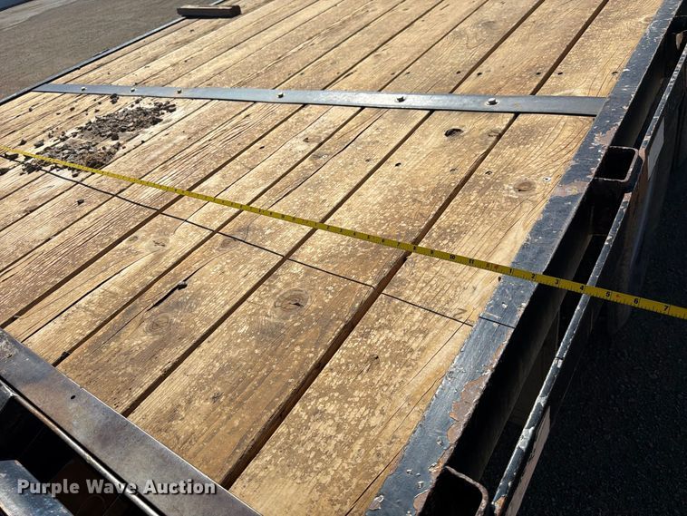 image for item FK4606 2003 Featherlite 5595 equipment trailer