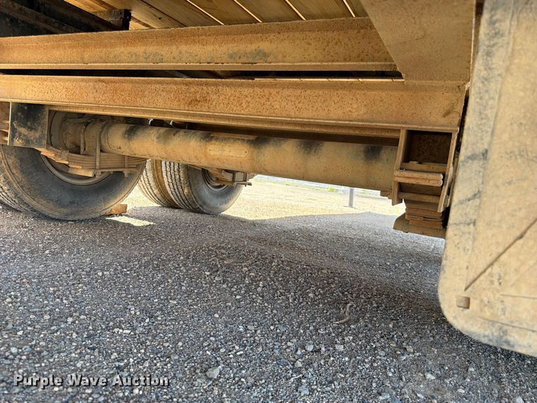 image for item FK4606 2003 Featherlite 5595 equipment trailer