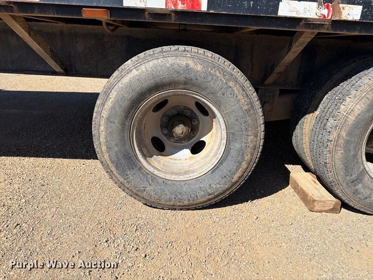 image for item FK4606 2003 Featherlite 5595 equipment trailer
