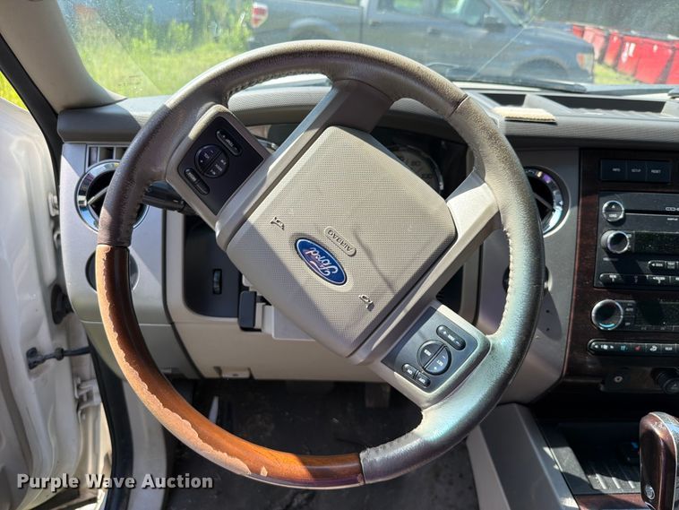 image for item FK5007 2008 Ford Expedition SUV