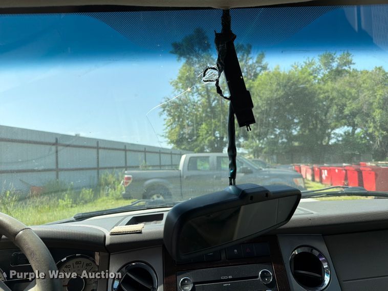 image for item FK5007 2008 Ford Expedition SUV