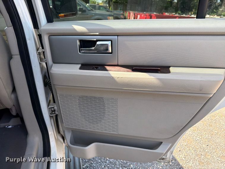 image for item FK5007 2008 Ford Expedition SUV