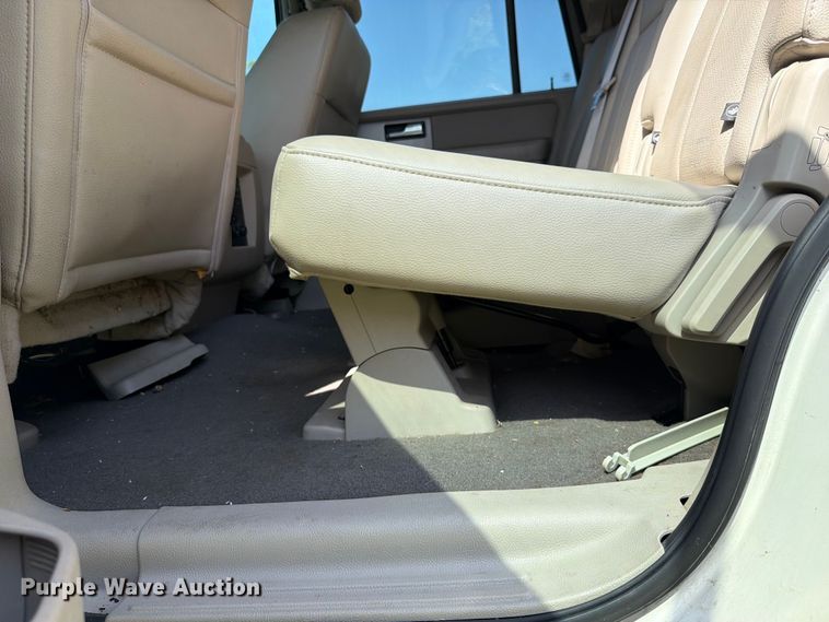 image for item FK5007 2008 Ford Expedition SUV