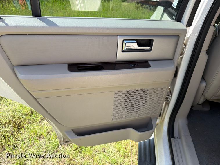 image for item FK5007 2008 Ford Expedition SUV