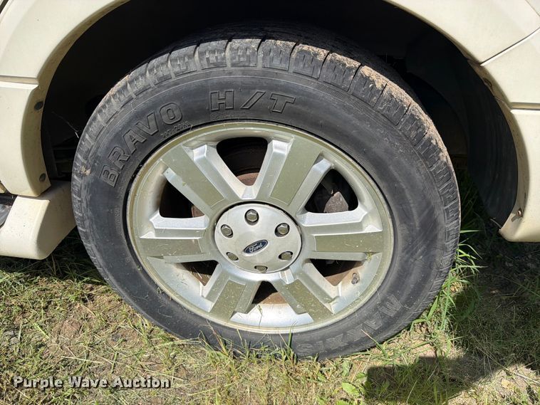 image for item FK5007 2008 Ford Expedition SUV