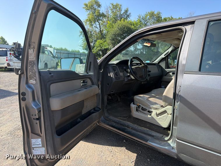 image for item FK5008 2009 Ford F150 Crew Cab pickup truck