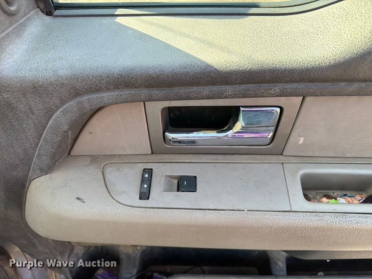 image for item FK5008 2009 Ford F150 Crew Cab pickup truck